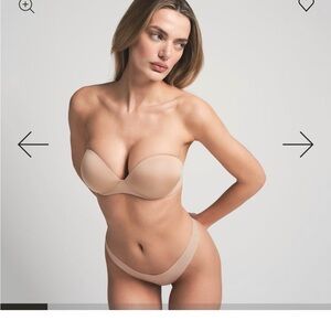 SKIMS Ultimate Strapless Push-Up Cream Bra (with attachable straps)